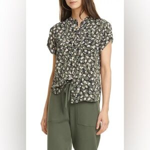 Equipment
Narses Blouse in Eclipse Multi